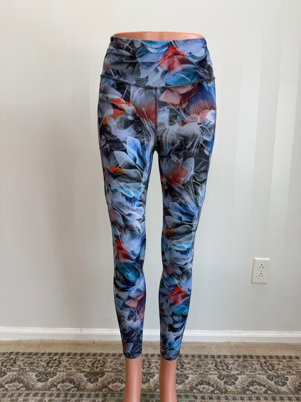 Lululemon Fast & Free High-Rise Nulux Floral Print Leggings 25” Sz 4